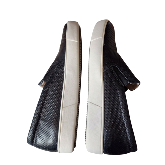 Naturalizer  Marianne Slip-on Sneaker Black Leather Womens 7M - Picture 9 of 11